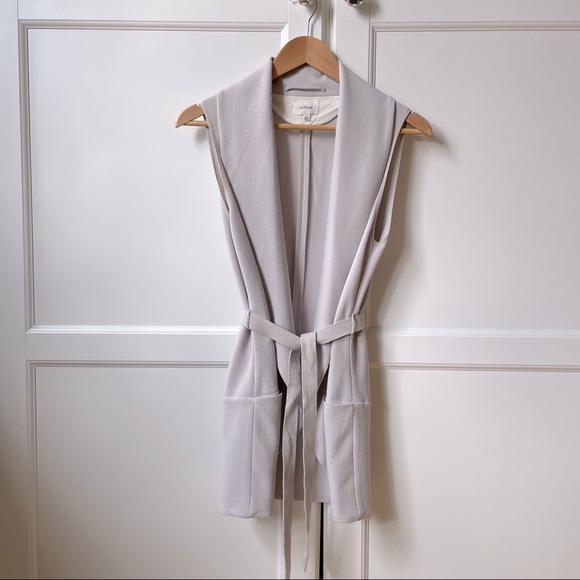 Wilfred Normandie Crepe Vest - Picture 3 of 10